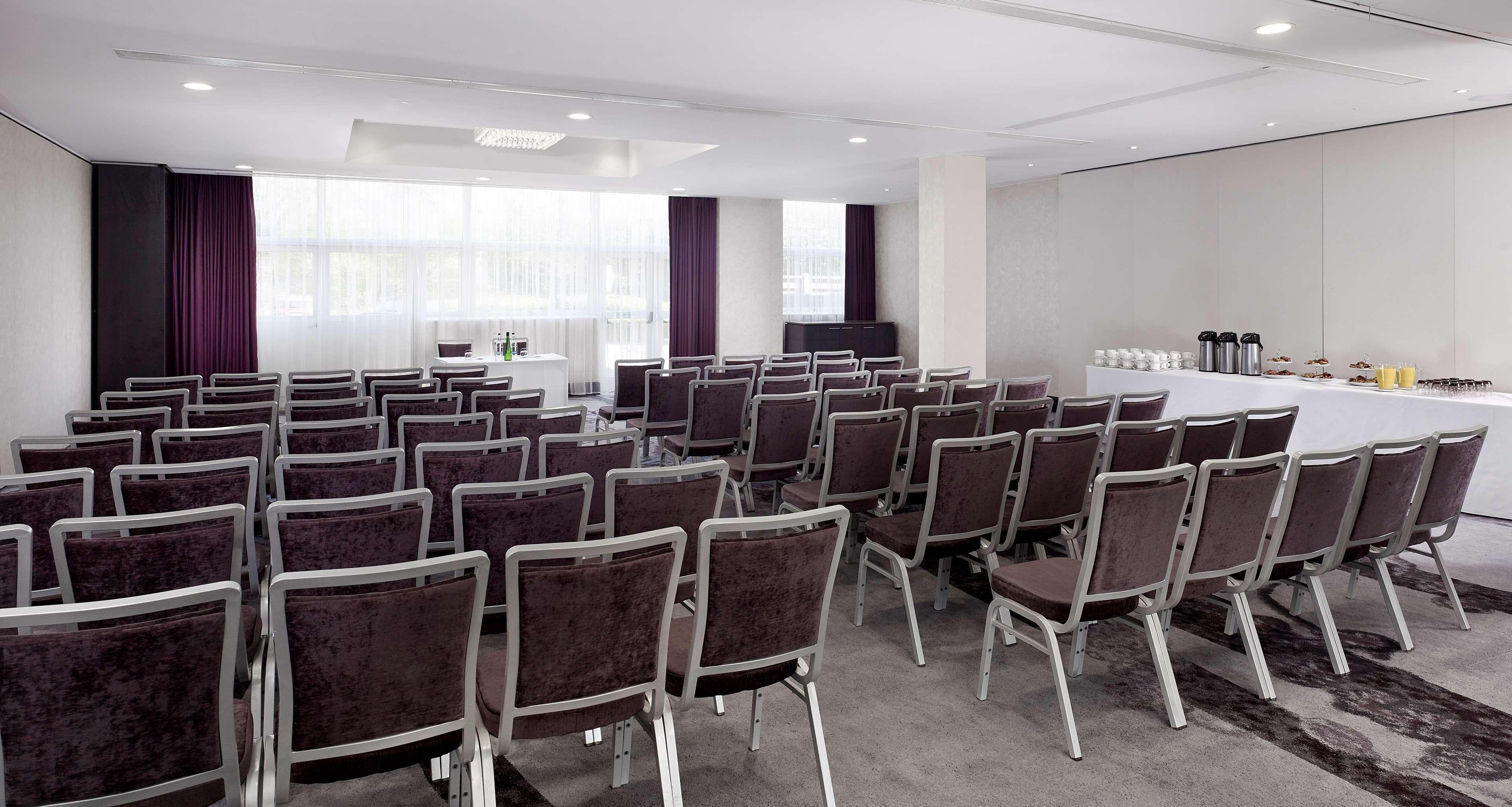Doubletree By Hilton Hotel Nottingham - Gateway Exteriör bild