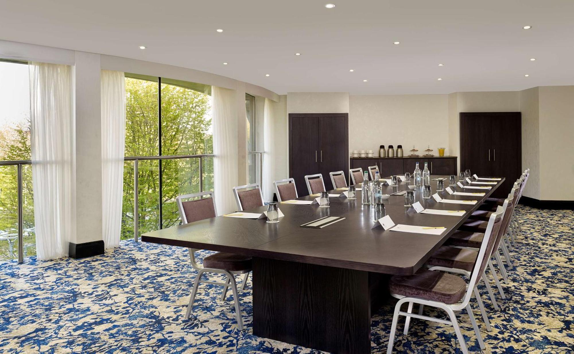 Doubletree By Hilton Hotel Nottingham - Gateway Exteriör bild